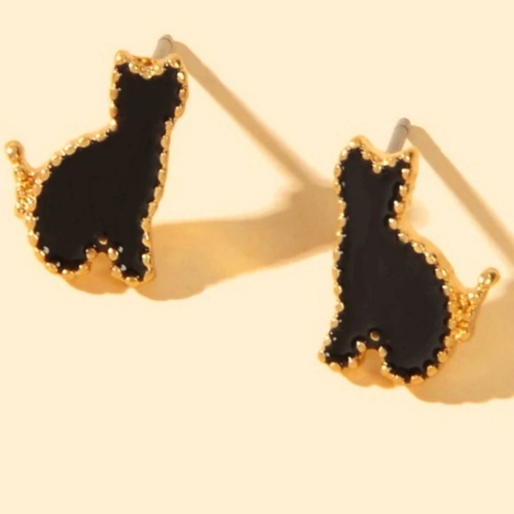 - Gold and black cat stud earrings